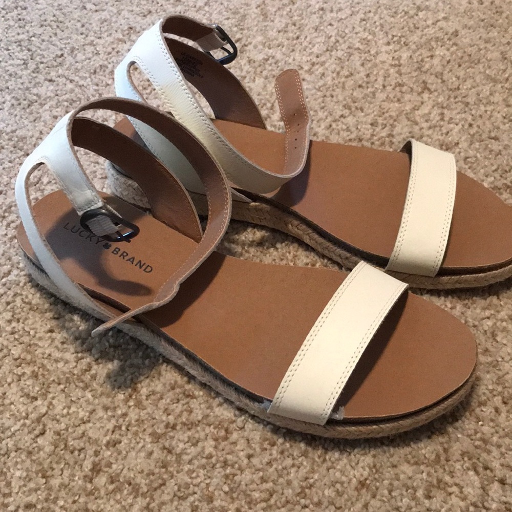 brand new lucky brand sandals size 10